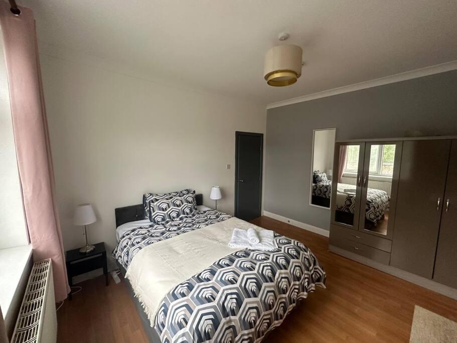 5 Bedroom House Se6 Londres Exterior foto